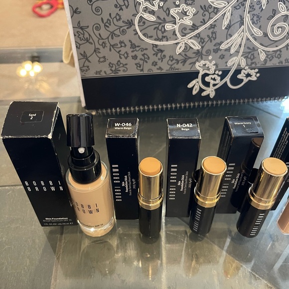 Brand new Bobbi brown products in box - Picture 6 of 9